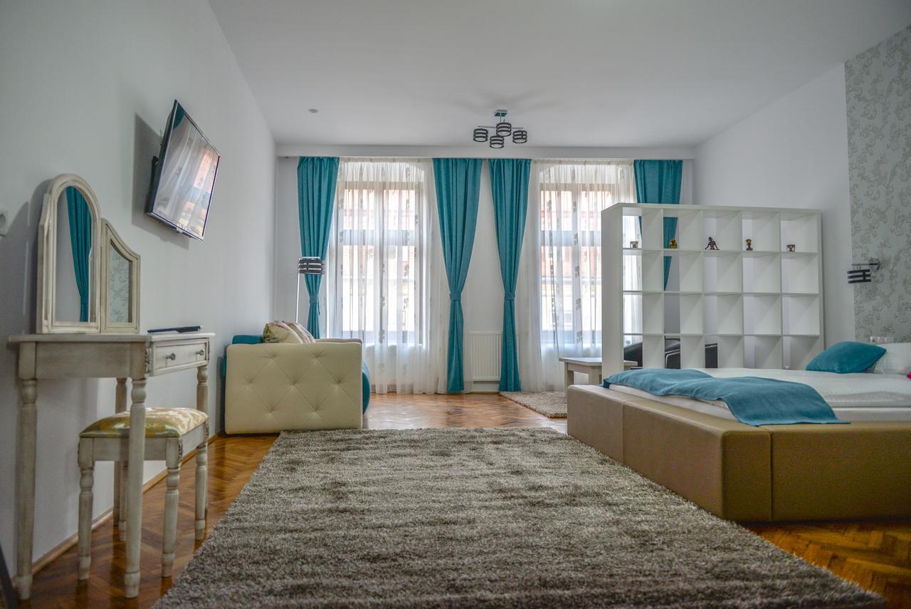 Central Studios Сибиу Экстерьер фото